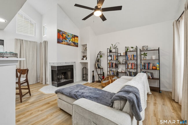 Photo - 299 Carriage Crossing Ln