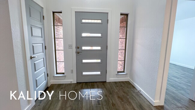 Photo - 5921 SE 88th St