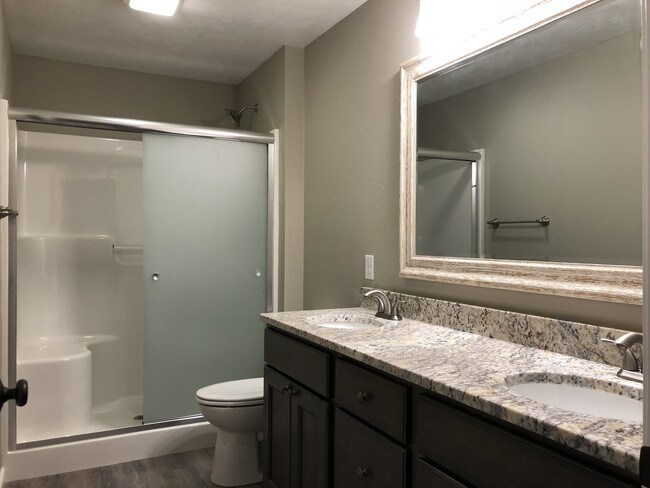 PLAN C MASTER BATH - Woodland Crossing