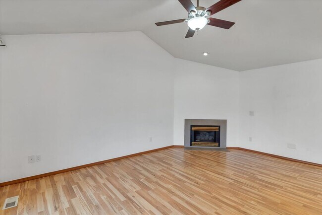 Photo - 3133 19th Ave SE