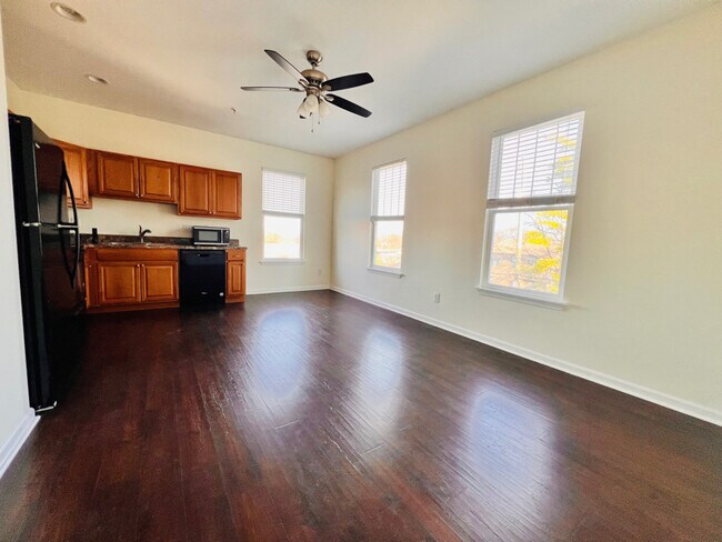 Photo - 1624 16th Ave S Unidad 201