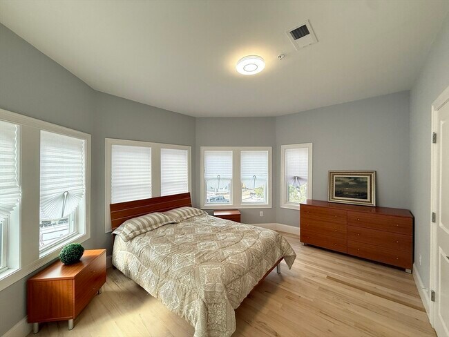 Photo - 7 Waumbeck St Unidad 3