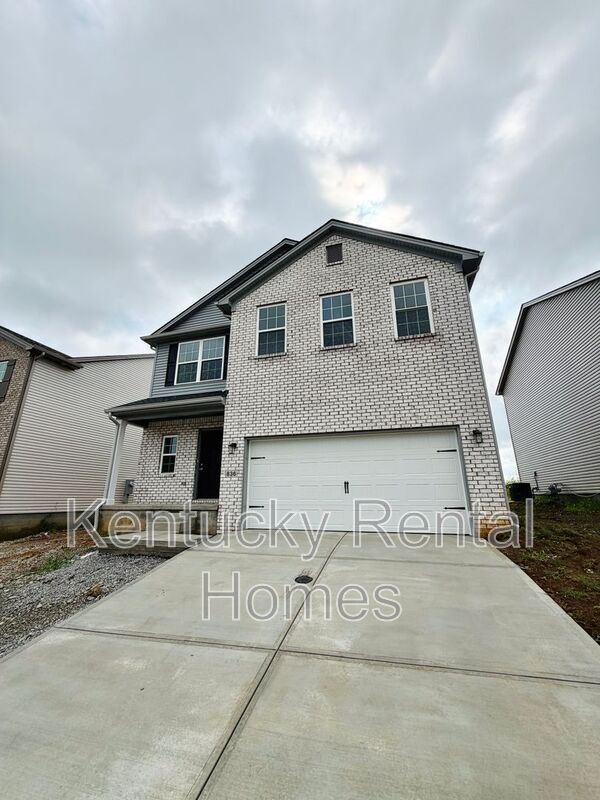 Photo - 836 Halford Pl