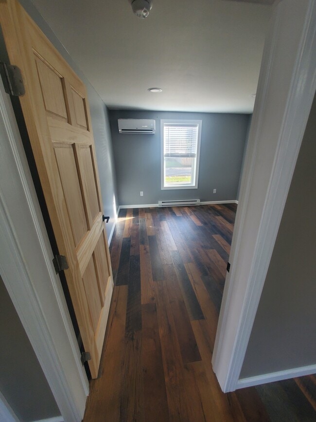 Bedroom 1 - 34 River St Unit D