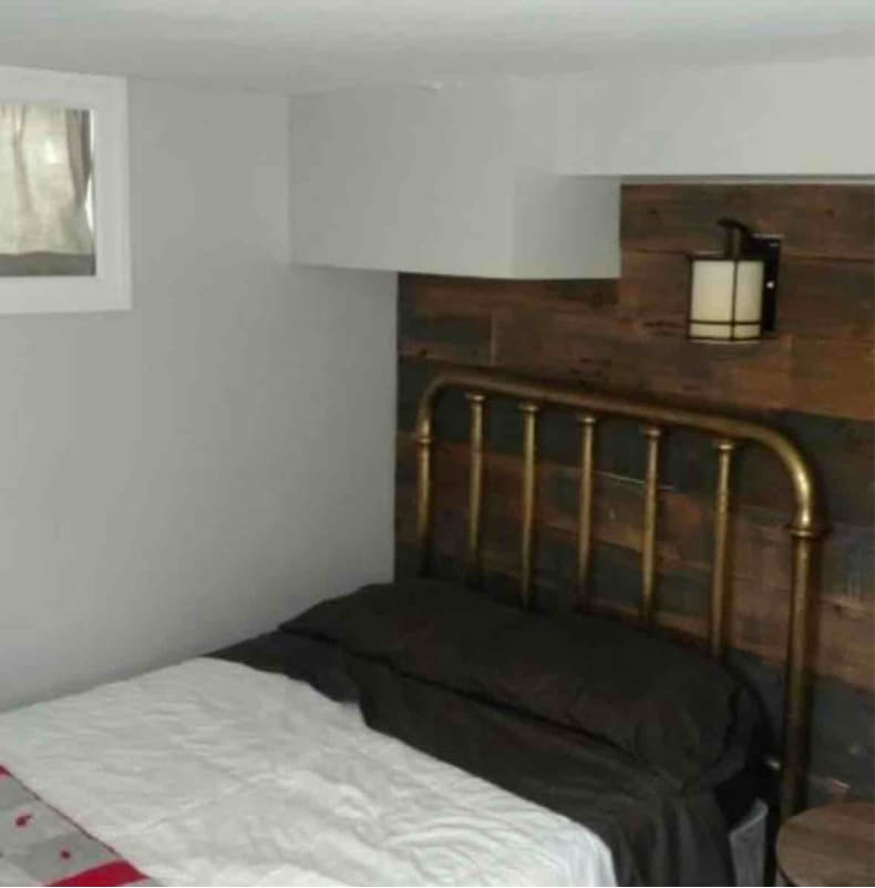 Photo - 2534 Harvey St