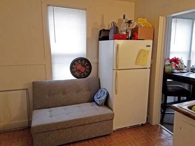 Photo - nre1215 Unit 1215