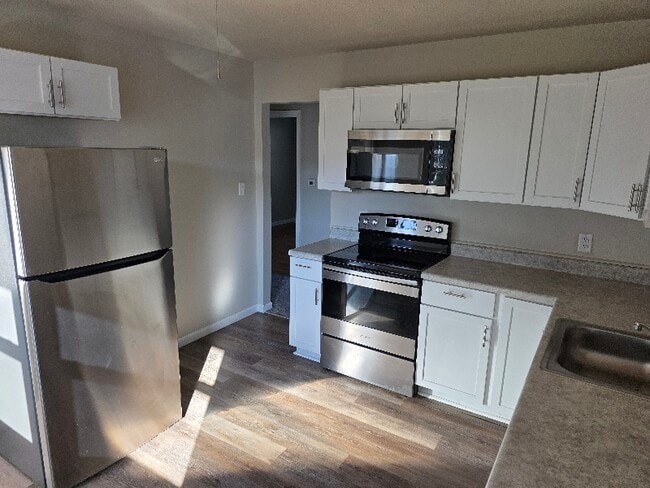 Photo - 4408 70th St