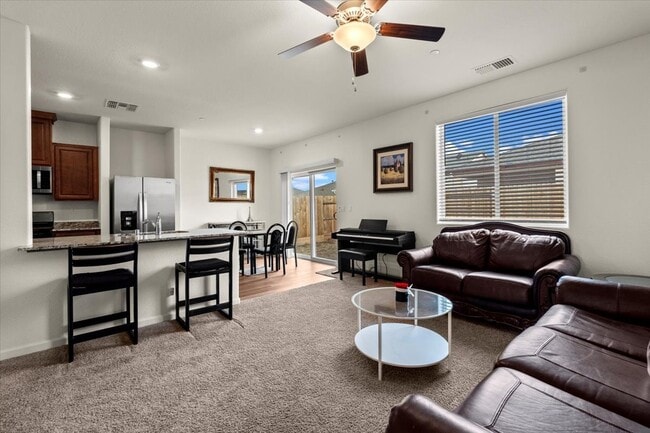 Photo - 10400 Skynyrd Wy