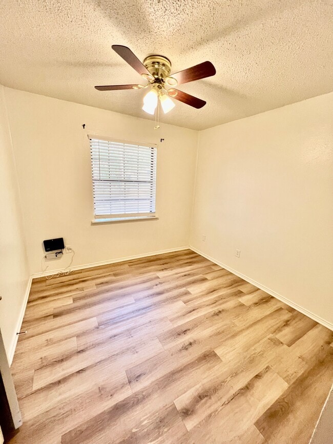 Photo - 1116 Lemon Dr