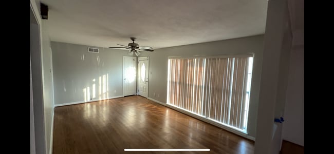 Photo - 10520 Sandra Lynn Dr