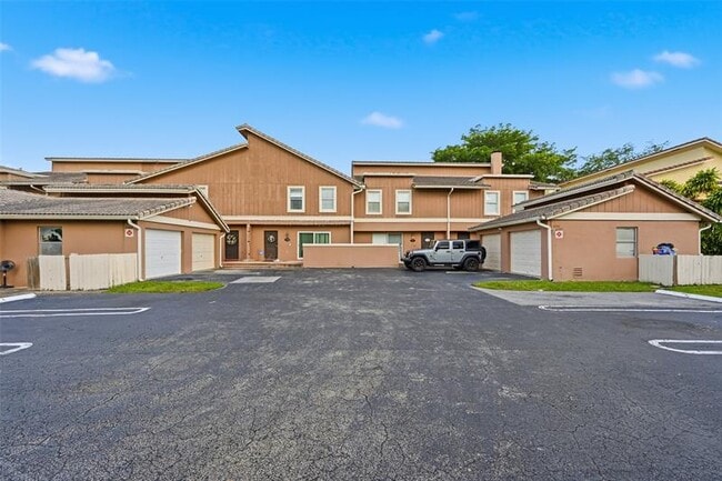 Building Photo - 4337 Coral Springs Dr