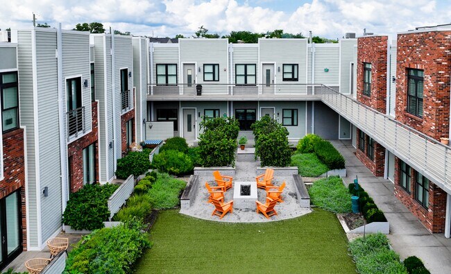 2100 Acklen Flats