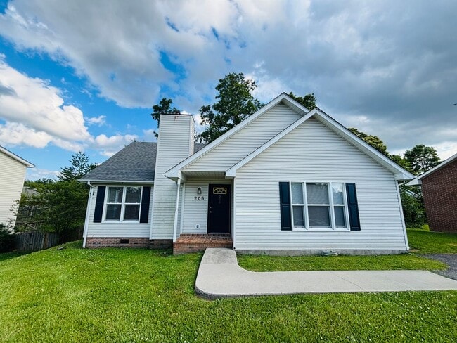 Building Photo - 205 Broce Dr