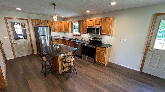 Photo - 438 Ritchey Blvd