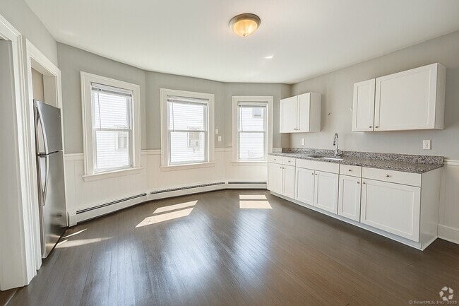 Building Photo - 24 Miller St Unit 1 Rental