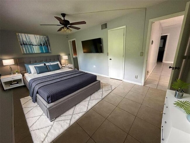 Photo - 3720-3726 NW 115th Way Unit 3720