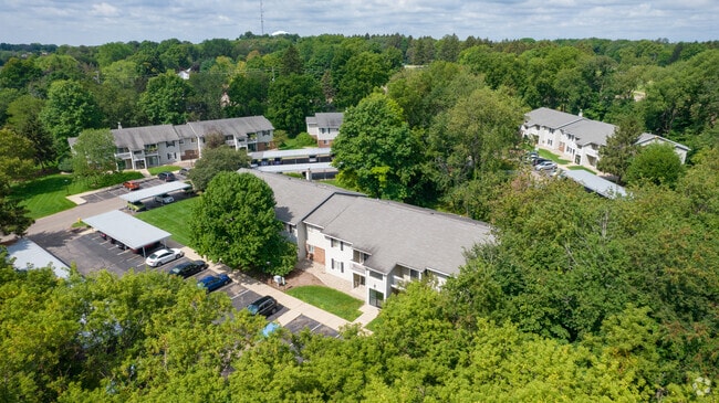 Maple Brooke Apartments
