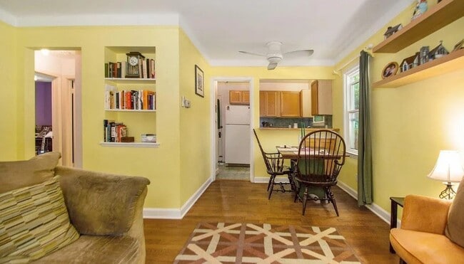 Photo - 1015 Arborview Blvd