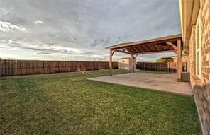 Photo - 704 Rivers Creek Ln