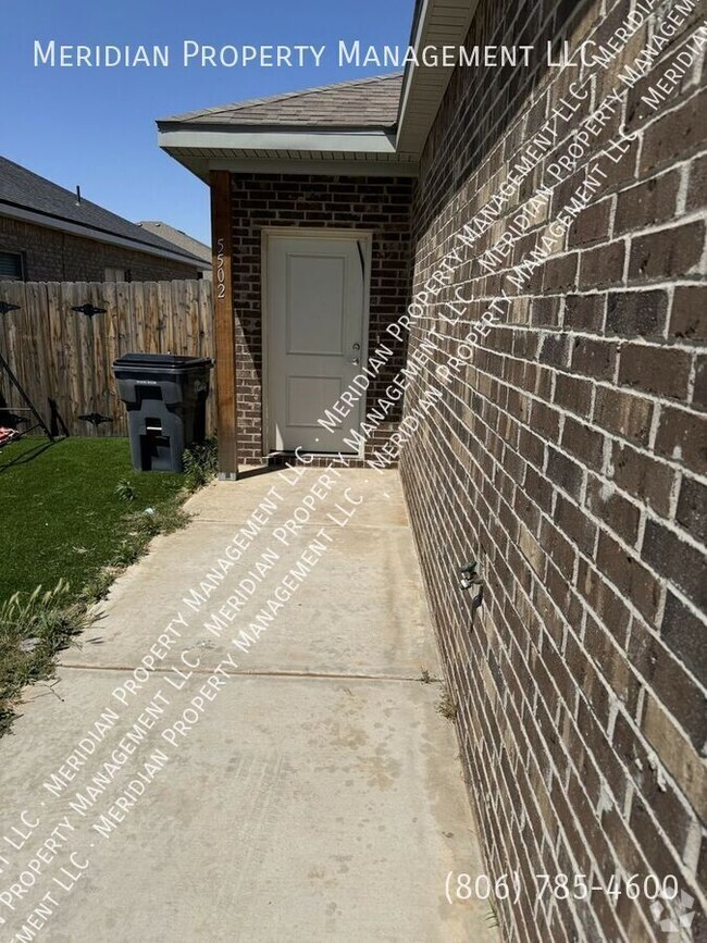 Building Photo - 5502 Itasca-B Unit B Rental