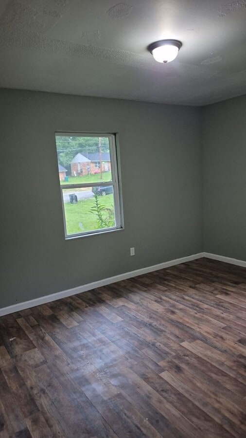 Photo - 311 W Thomas Ct