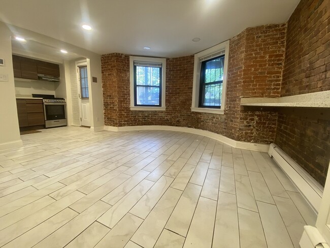 Photo - 482 Columbus Ave Unit Garden