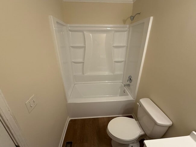 Photo - 200 Beverly Park Ct