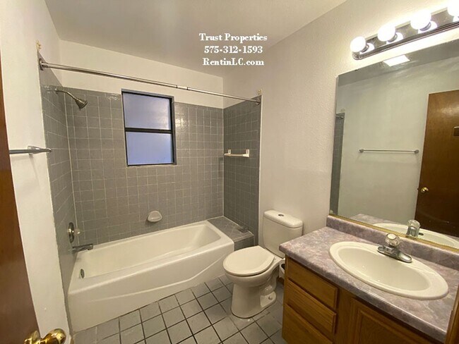 Photo - Cute home close to Parks