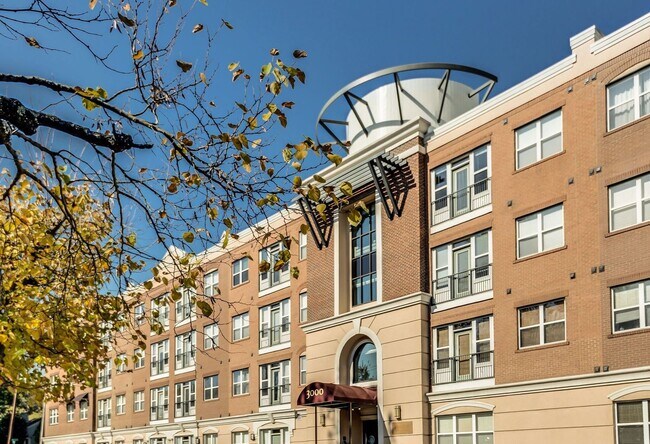 Photo - Spacious 3BR/2BA end unit at Bristol West ...