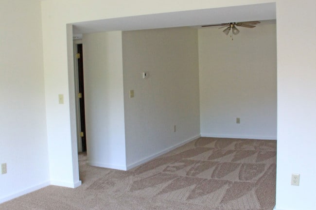 River Valley Manor Apartments
