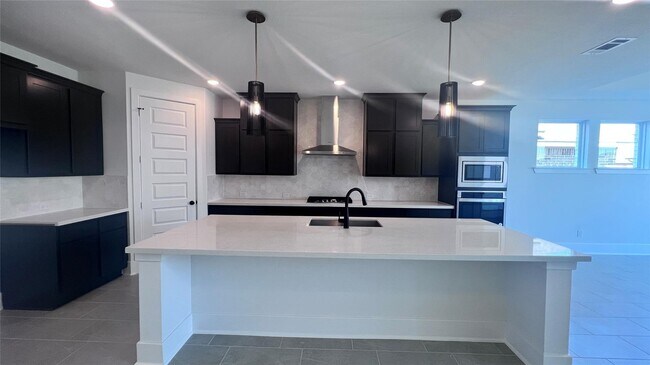 Photo - 2835 Lemonwood Ln