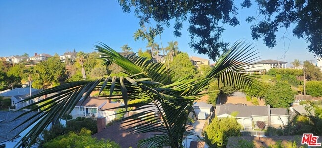 Photo - 5667 Heatherdale Dr