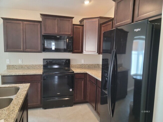 Photo - 1198 Coventry Dr