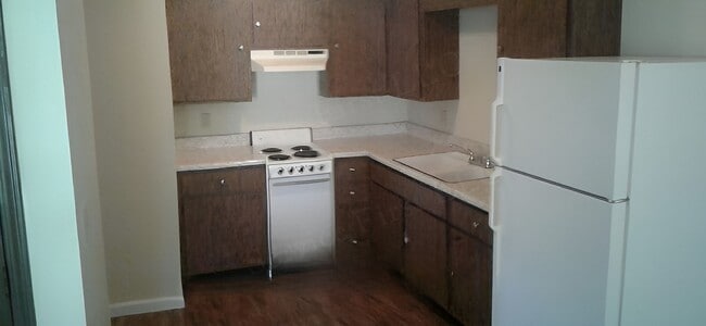 Creighton Apartments