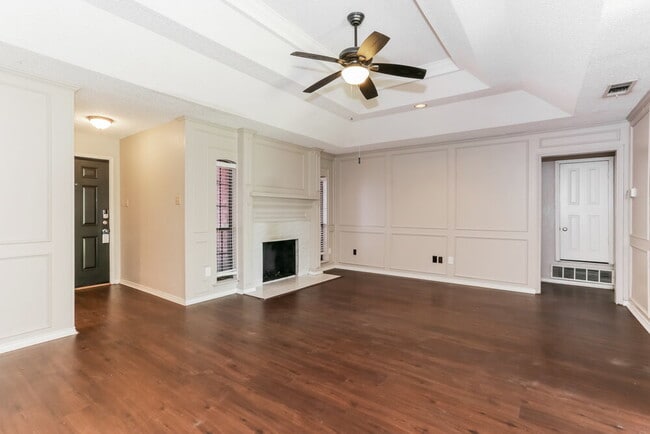 Photo - 7933 Clear Brook Cir