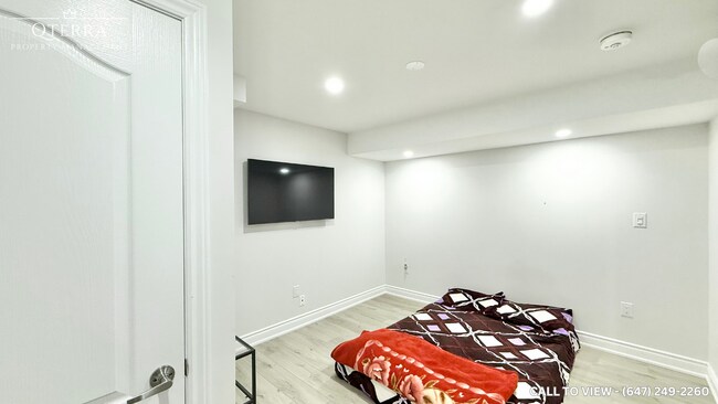 Photo - 4082 Channing Cres