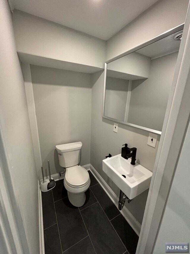 15 Brearly Crescent House House Rental in Waldwick, NJ