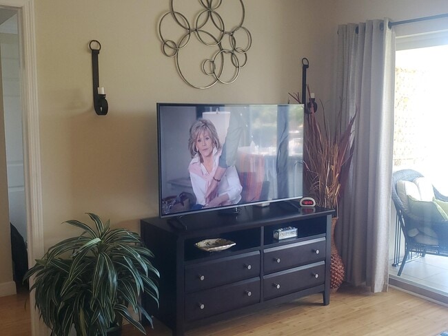 Photo - 912 Pine Dr Unit 211