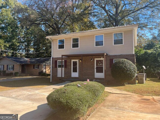 Photo - 402 Waverly Way Townhome