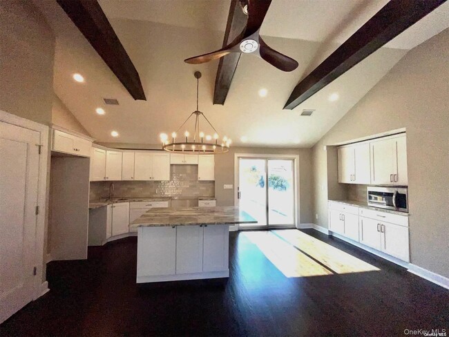 3874 Jerusalem Ave Unit MAIN FL