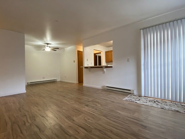 Photo - 1372 Cunat Ct Unit 1B