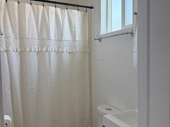 Photo - 2118 E Oak St