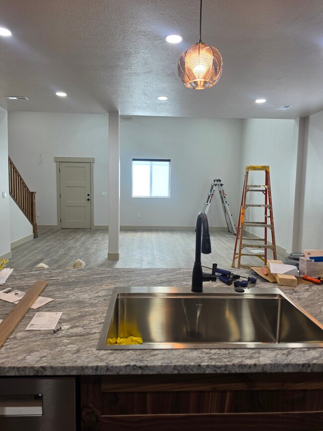 Photo - 2893 S 4300 W St