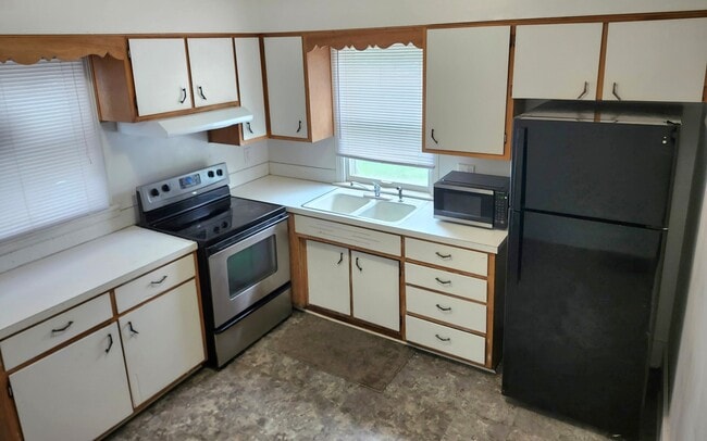 Photo - 324 N Jefferson St