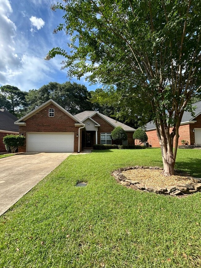 Tartan Pines, Rosemount Court, Enterprise, AL - Tartan Pines, Rosemount Court, Enterprise, AL
