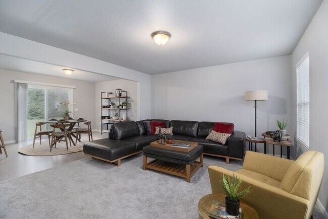 Photo - 7142 Baton Rouge