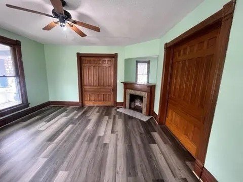 Photo - 632 E Mitchell St