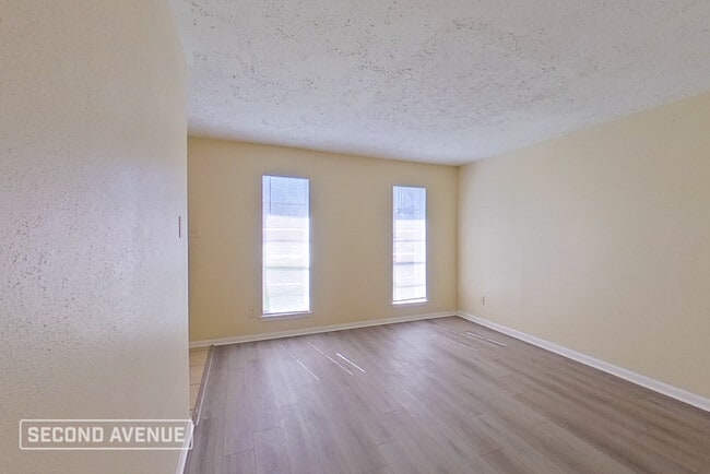 Photo - 3314 Knotty Oaks Trail