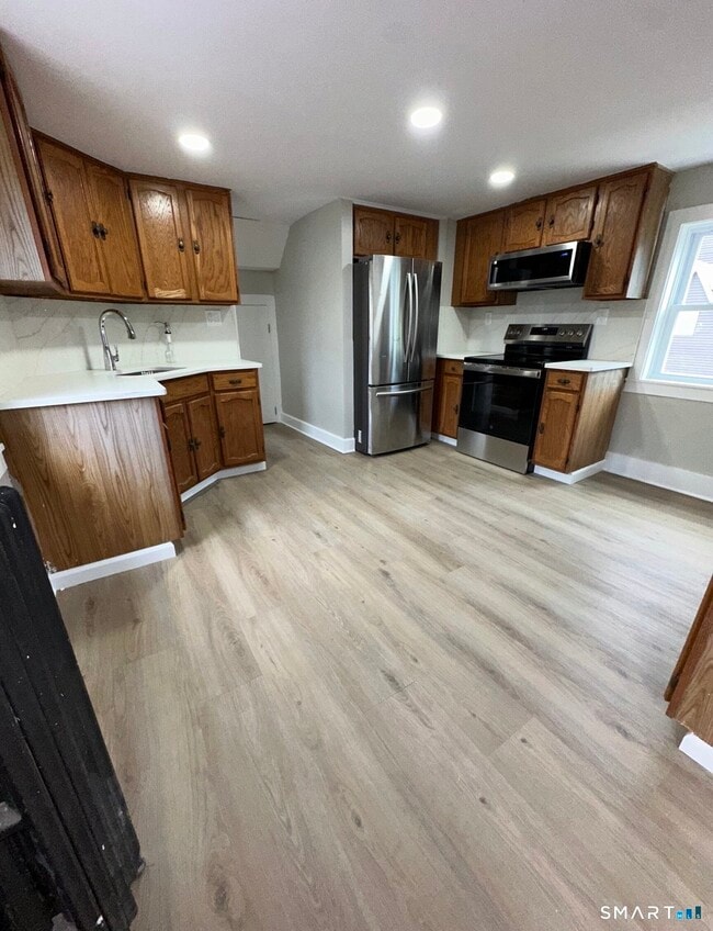 Photo - 34 Bulkeley Pl