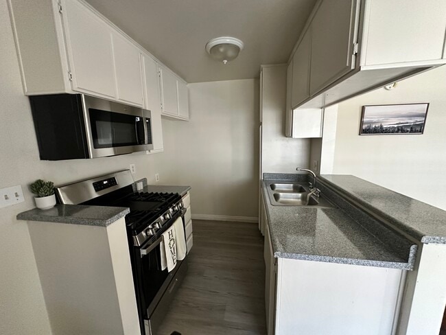 Photo - Vassar Carriage House Apartments